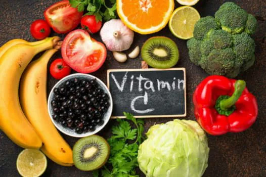 Vitamina C, micronutriente que contribuye a la función normal del sistema inmunológico